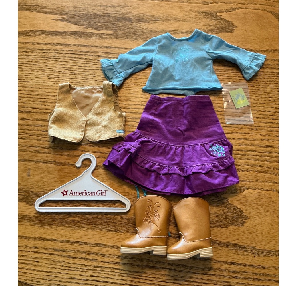 American Girl Doll Nicki Fleming Western Outfit Skirt Vest Boots Hanger Retired